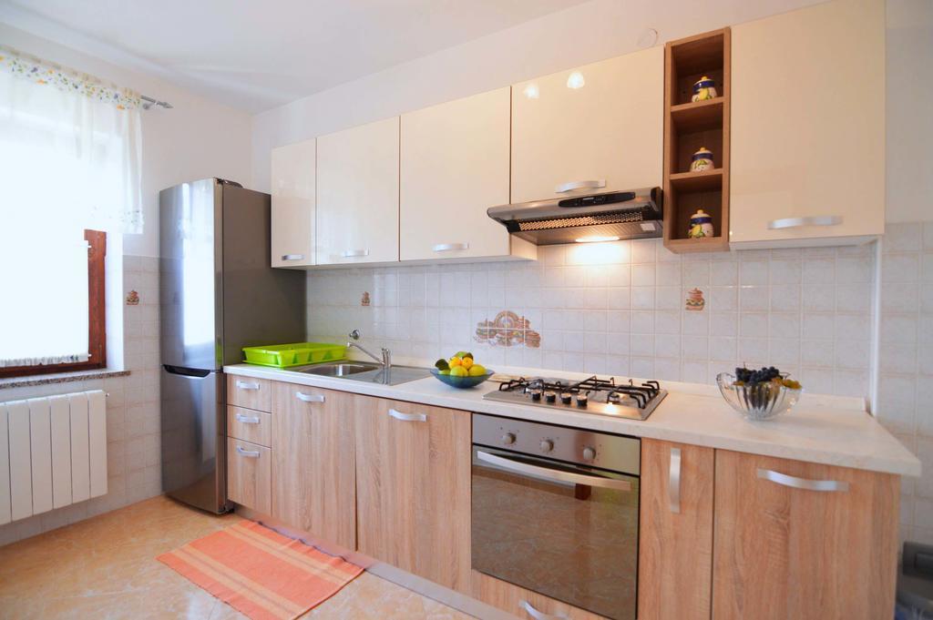 Garden Apartment Maria Врсар Экстерьер фото